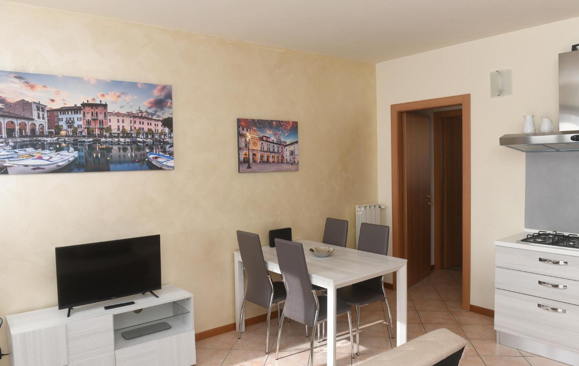 Rovato Entire Apartment In The Capital Of Franciacorta Exterior photo